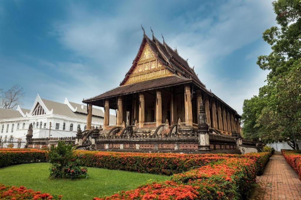 Lani'S House By The Ponds Hotel Vientiane Exterior foto