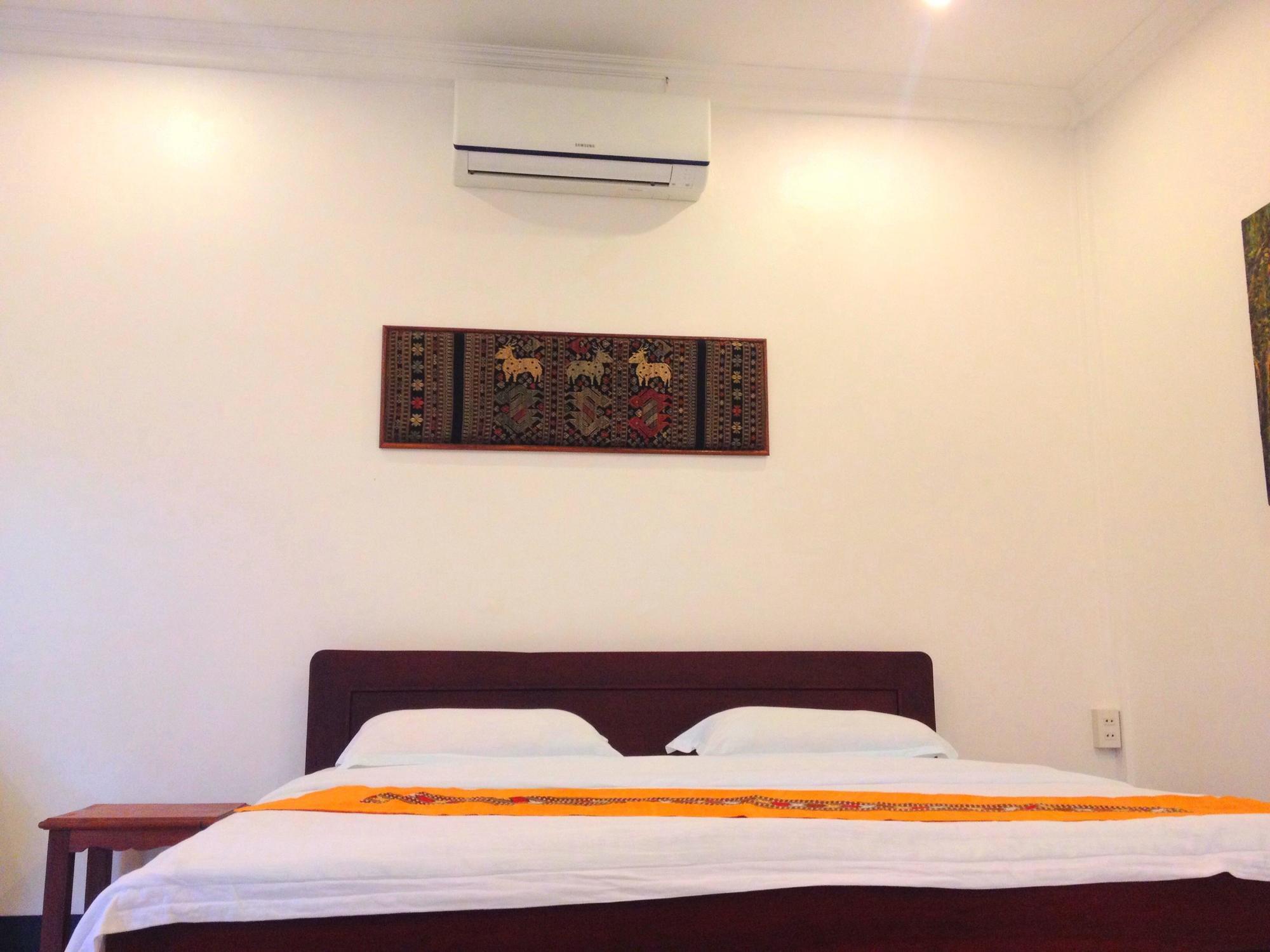Lani'S House By The Ponds Hotel Vientiane Exterior foto